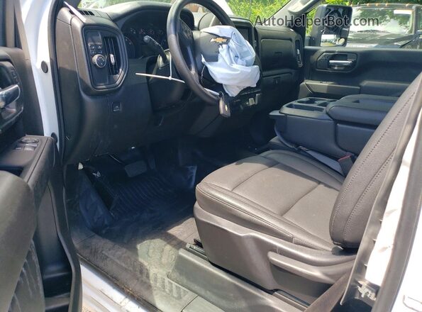 1GC3WRE78RF437003 2024 CHEVROLET SILVERADO White Dashboard view