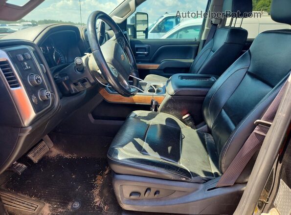 1GC4K0C84GF115754 2016 CHEVROLET SILVERADO Black Front interior view