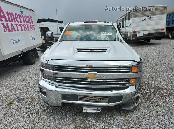 1GC4K0EY8JF177338 2018 CHEVROLET SILVERADO Белый Вид спереди