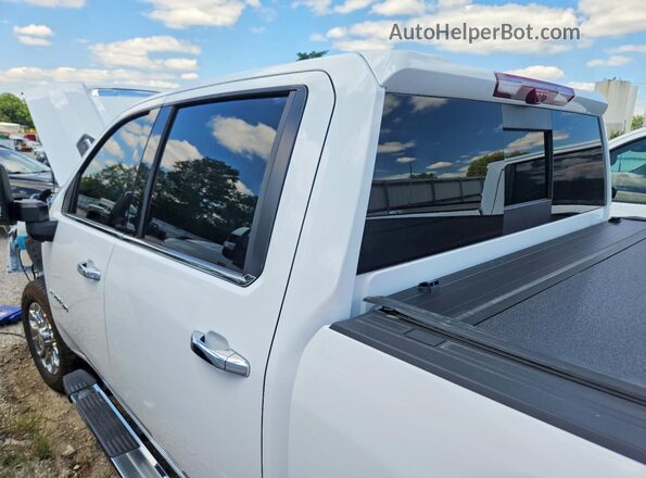 1GC4KPEY5SF176626 2025 CHEVROLET SILVERADO White წინა პანელის ხედი