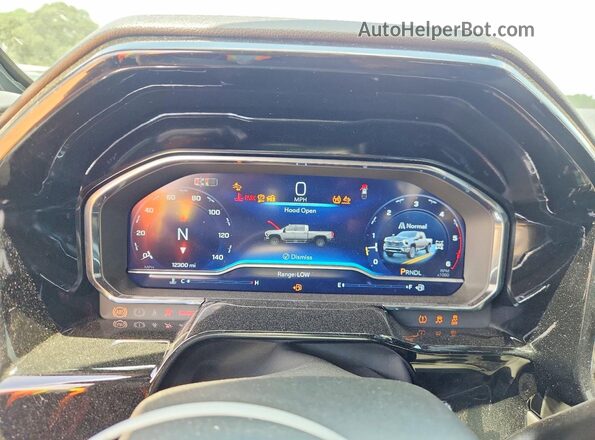 1GC4KPEY7SF249690 2025 CHEVROLET SILVERADO Silver Instrument cluster view
