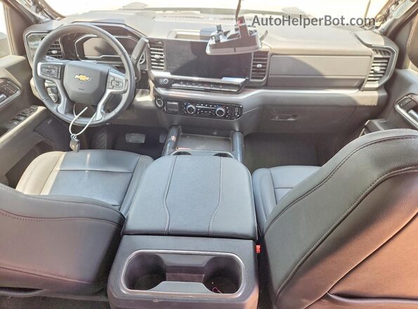 1GC4KPEY7SF249690 2025 CHEVROLET SILVERADO Silver Dashboard view