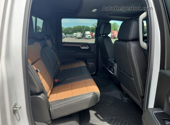 1GC4KREY5SF270064 2025 CHEVROLET SILVERADO White Rear seats view