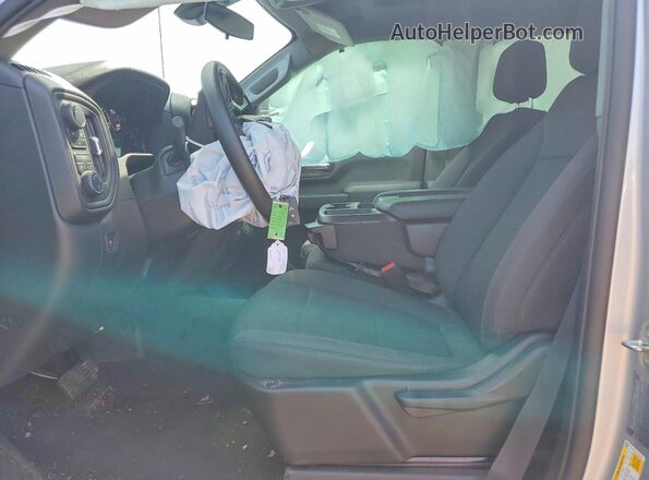 1GC4YME70PF102414 2023 CHEVROLET SILVERADO Серебряный Вид салона спереди