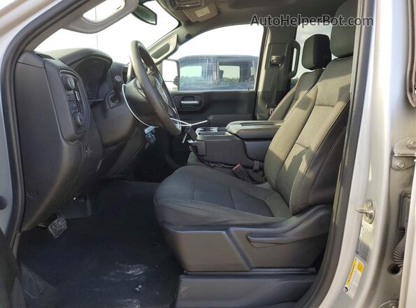 1GC4YME76PF136776 2023 CHEVROLET SILVERADO Silver Вид салону спереду