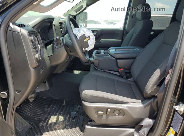1GC5KME72TF128206 2026 CHEVROLET SILVERADO Black Widok wnętrza z przodu