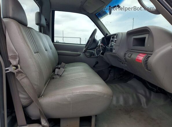 1GCGC24RXYR174627 2000 CHEVROLET GMT-400 Белый Вид задних сидений