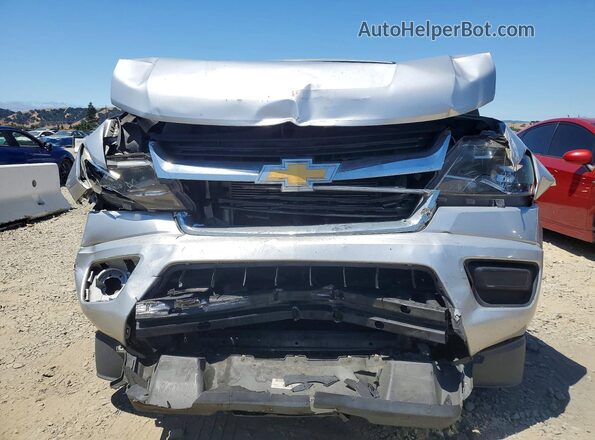 1GCGSBEA4J1328717 2018 CHEVROLET COLORADO Silver Դիմացի տեսք