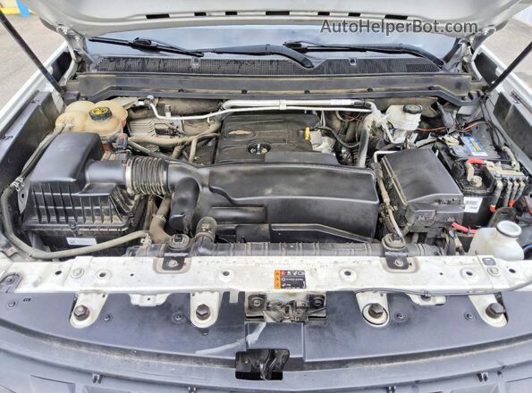 1GCGSBEA4N1150703 2022 CHEVROLET COLORADO White Widok wnętrza z tyłu