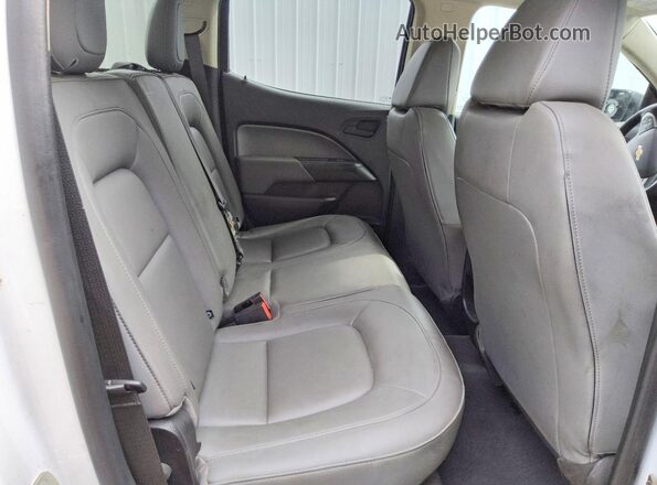 1GCGSBEA4N1150703 2022 CHEVROLET COLORADO White Widok tylnych siedzeń