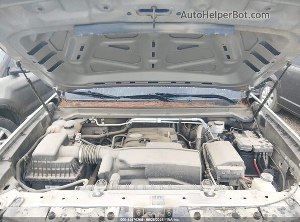 1GCGSBEA6J1258122 2018 CHEVROLET COLORADO Silver Вид ззаду