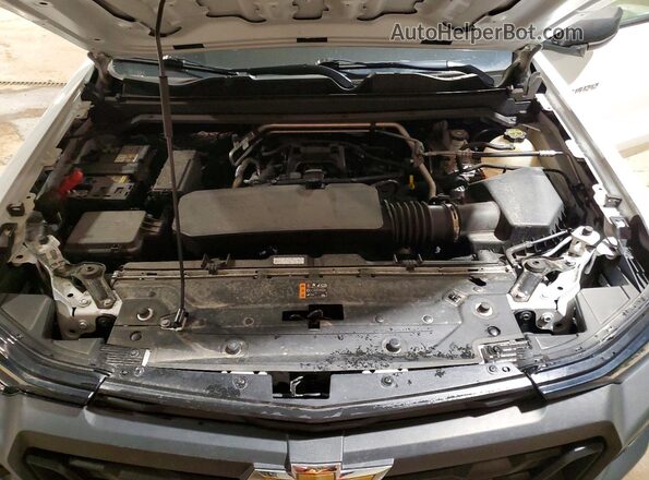 1GCGSBEC0R1134487 2024 CHEVROLET COLORADO White Widok wnętrza z tyłu