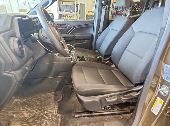 1GCGSBEC6R1243763 2024 CHEVROLET COLORADO Brown Front interior view