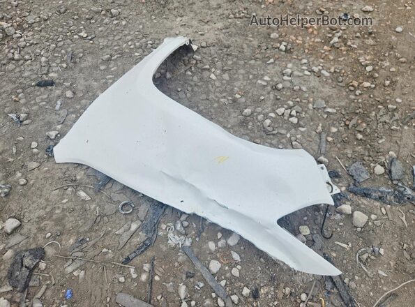 1GCGSBEN2J1173717 2018 CHEVROLET COLORADO White Engine compartment view