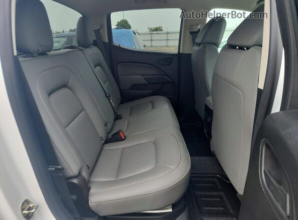 1GCGSBEN2J1173717 2018 CHEVROLET COLORADO White Rear seats view