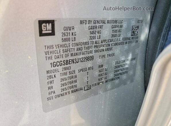 1GCGSBEN3J1229809 2018 CHEVROLET COLORADO Silver Engine compartment view