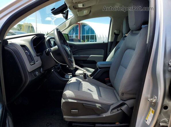 1GCGSBEN3J1229809 2018 CHEVROLET COLORADO Silver Front interior view
