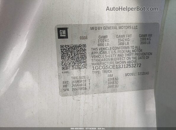 1GCGSCE13J1253272 2018 CHEVROLET COLORADO Gray Engine compartment view