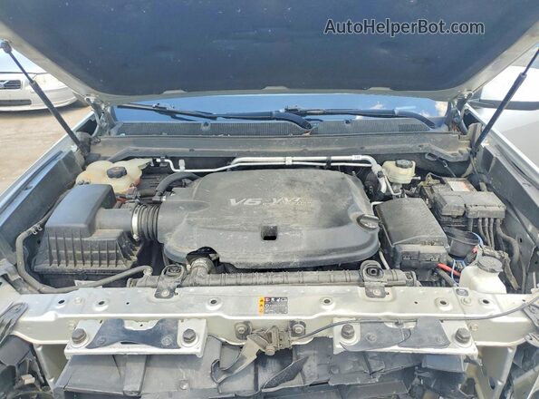 1GCGSDEN5H1218946 2017 CHEVROLET COLORADO Silver Widok wnętrza z tyłu