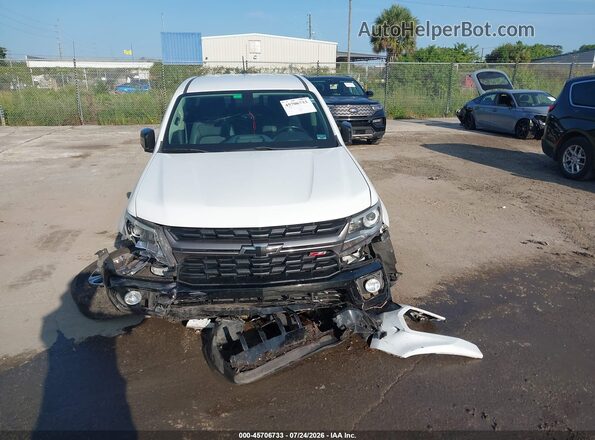 1GCGSDEN7M1231255 2021 CHEVROLET COLORADO White Widok z przodu