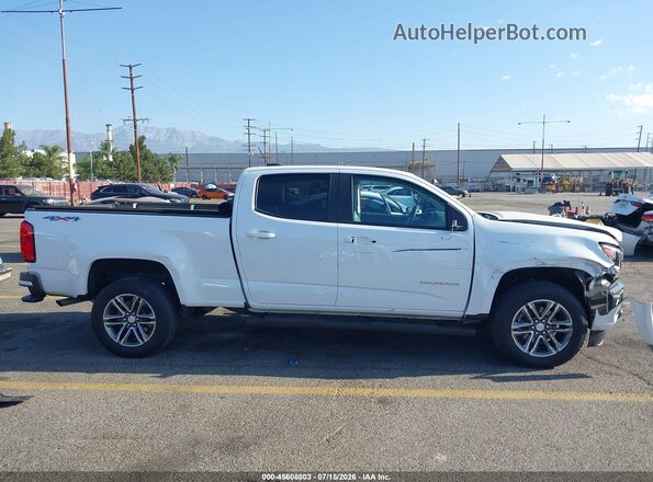 1GCGTBEN1M1130004 2021 CHEVROLET COLORADO White Widok wnętrza z tyłu