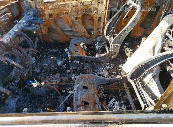 1GCGTBEN2J1260515 2018 CHEVROLET COLORADO Burn Вид салону спереду