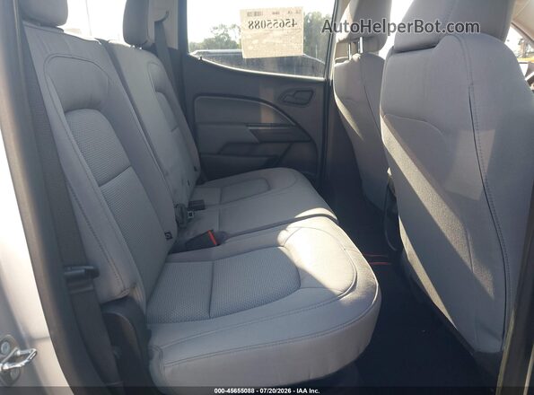 1GCGTBEN4J1308659 2018 CHEVROLET COLORADO Silver VIN კოდის სტიკერის ხედი