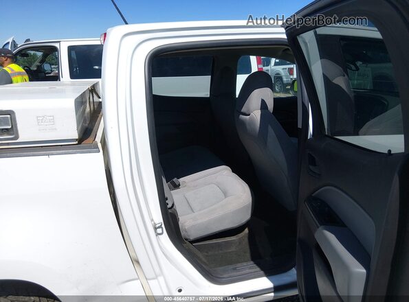 1GCGTBEN7J1103529 2018 CHEVROLET COLORADO White VIN կոդի պիտակի տեսք