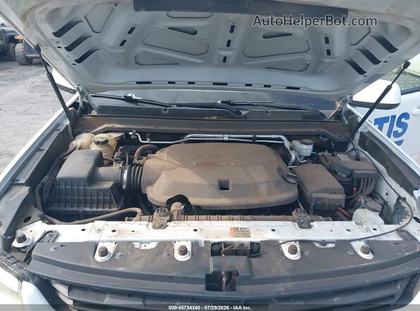 1GCGTBENXJ1161277 2018 CHEVROLET COLORADO Белый Вид сзади