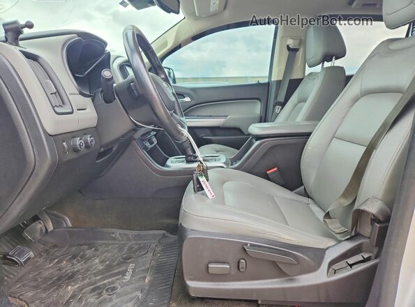 1GCGTCEN2H1211413 2017 CHEVROLET COLORADO Silver Vista interior delantera