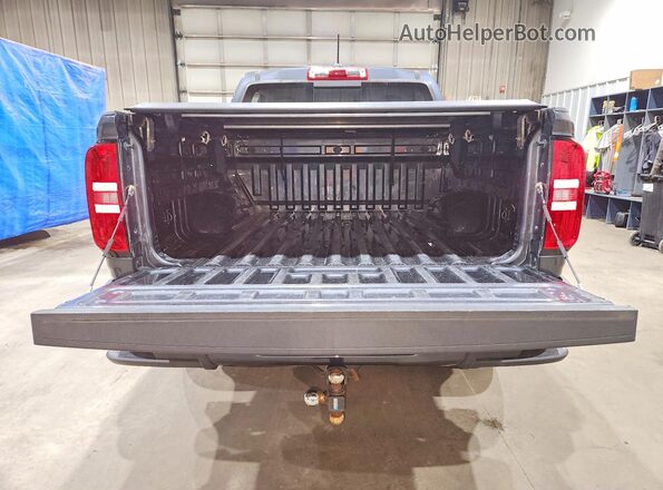 1GCGTCEN2H1243469 2017 CHEVROLET COLORADO Gray Rear view