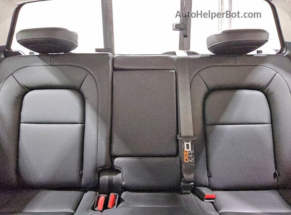 1GCGTCEN2N1242589 2022 CHEVROLET COLORADO Белый Вид задних сидений