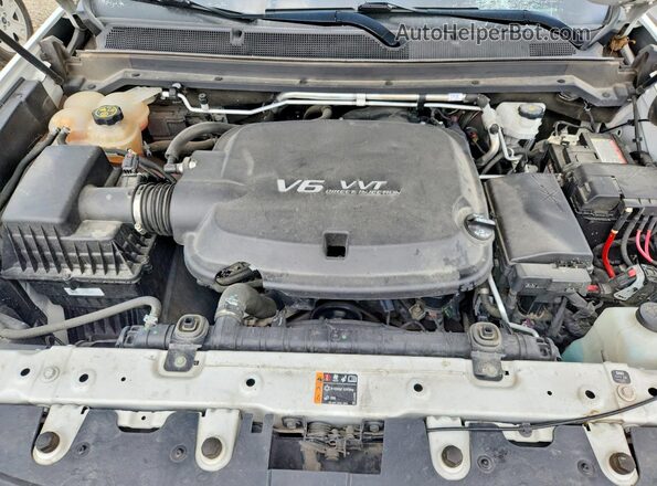 1GCGTCEN8M1100150 2021 CHEVROLET COLORADO White Widok wnętrza z tyłu
