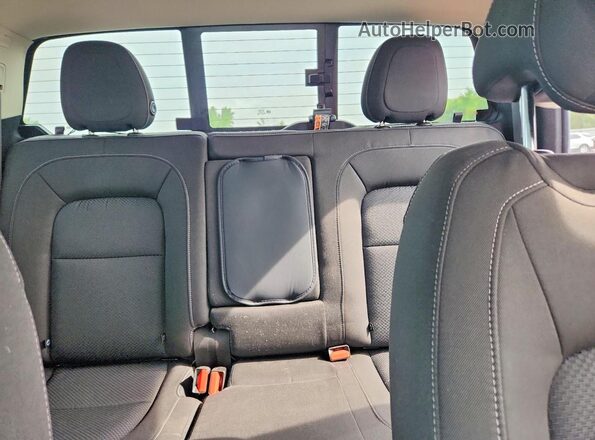 1GCGTCEN9H1238639 2017 CHEVROLET COLORADO Gray Widok tylnych siedzeń