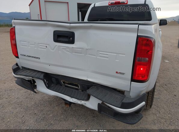 1GCGTCENXM1152878 2021 CHEVROLET COLORADO White Widok z przodu
