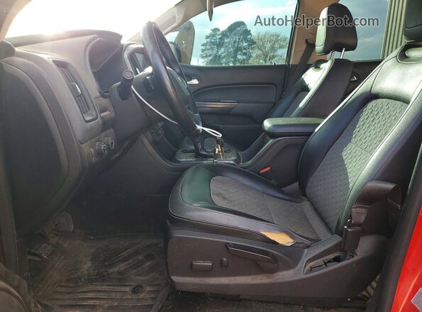 1GCGTDE31G1104842 2016 CHEVROLET COLORADO Red Widok wnętrza z przodu