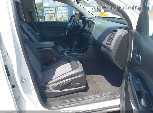 1GCGTDEN6H1269658 2017 CHEVROLET COLORADO Белый Вид салона спереди