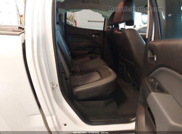 1GCGTDEN7J1140575 2018 CHEVROLET COLORADO Белый Вид наклейки с VIN-кодом