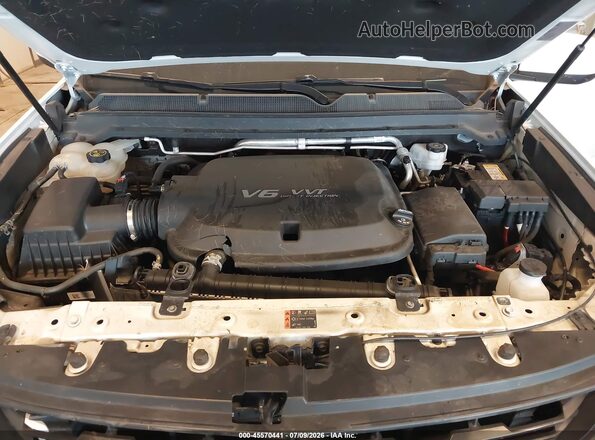 1GCGTDEN7J1140575 2018 CHEVROLET COLORADO Белый Вид сзади