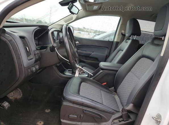1GCGTDENXH1277990 2017 CHEVROLET COLORADO White Widok wnętrza z przodu