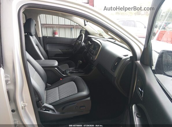 1GCGTDENXJ1250133 2018 CHEVROLET COLORADO Silver Vista interior delantera