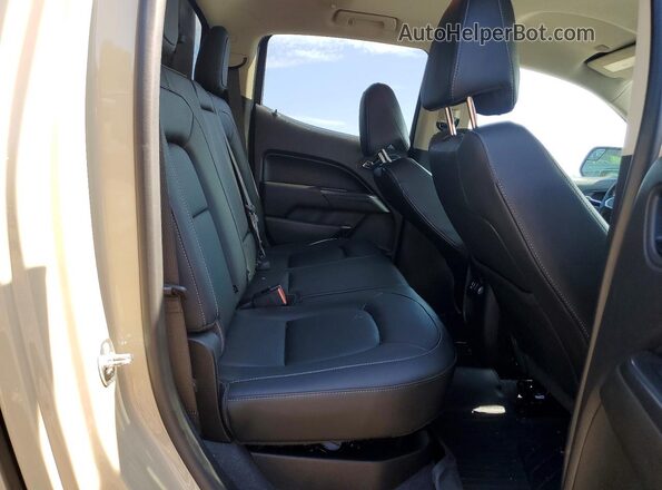 1GCGTEEN6M1248339 2021 CHEVROLET COLORADO Cream Widok tylnych siedzeń
