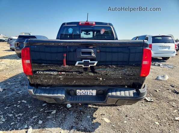 1GCGTEENXJ1108239 2018 CHEVROLET COLORADO Black Rear view
