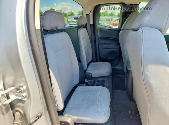 1GCHSBEA4L1106508 2020 CHEVROLET COLORADO Silver Հետևի նստատեղերի տեսք