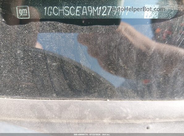 1GCHSCEA9M1279917 2021 CHEVROLET COLORADO Black Engine compartment view