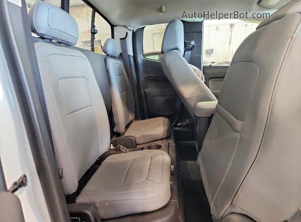 1GCHTCE35G1366054 2016 CHEVROLET COLORADO White Widok tylnych siedzeń