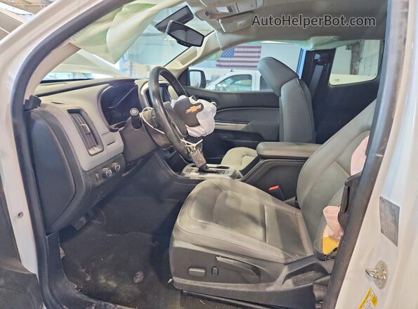 1GCHTCE35G1366054 2016 CHEVROLET COLORADO White Widok wnętrza z przodu