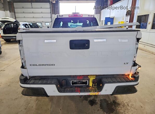 1GCHTCEA5N1124599 2022 CHEVROLET COLORADO White Вид ззаду