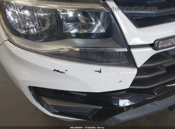 1GCHTCEA8N1200204 2022 CHEVROLET COLORADO White Դիմացի տեսք