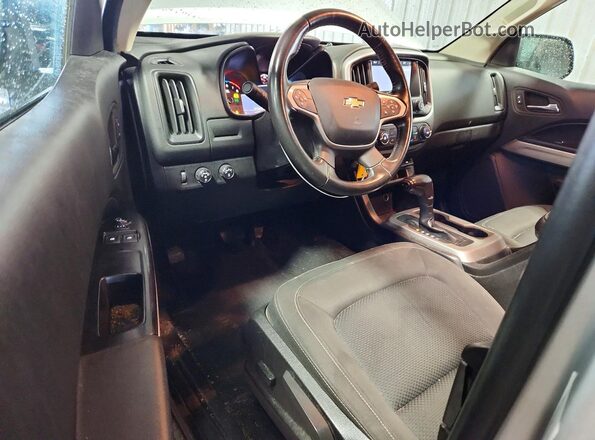 1GCHTCEN3K1127421 2019 CHEVROLET COLORADO Серебряный Вид панели приборов